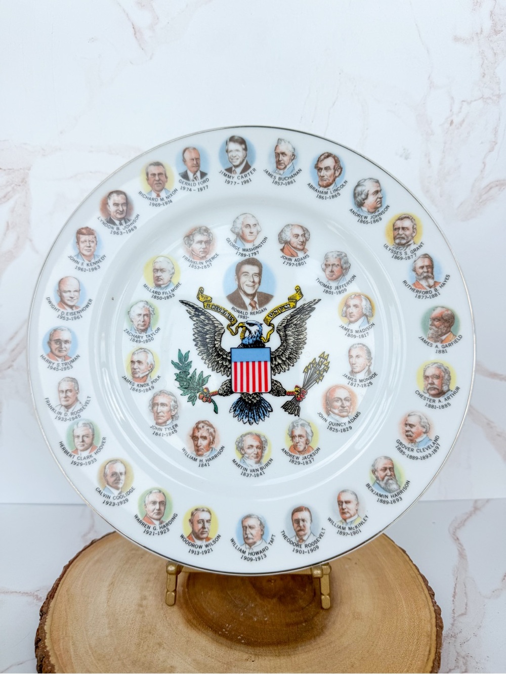 Vintage 1980s Ronald Reagan Americana Presidential Collectors Decorative Plate